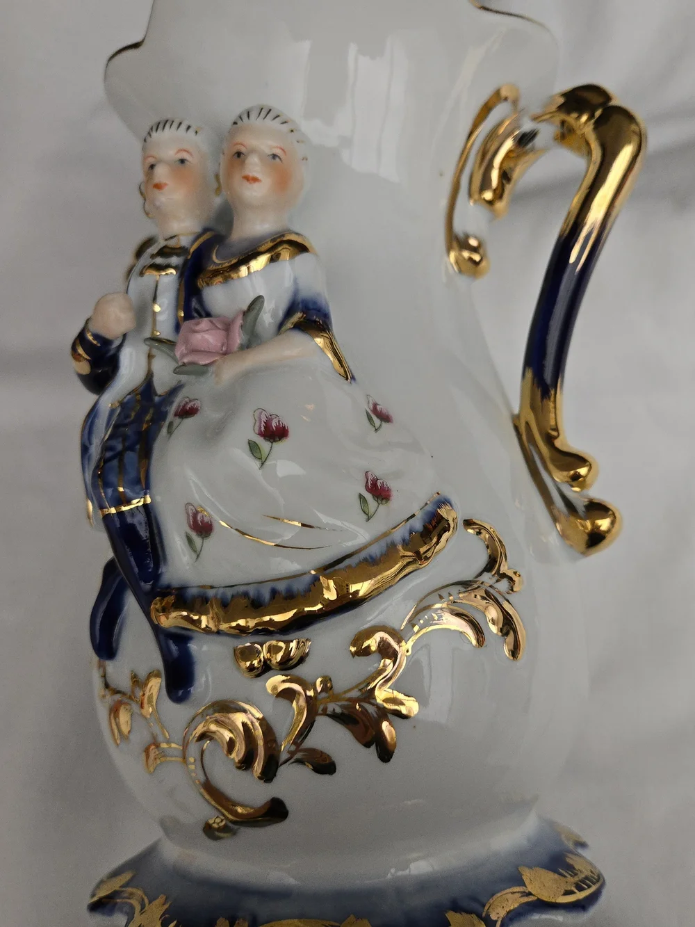 Vtg. LaReaux French Porcelain Vase Victorian Couple